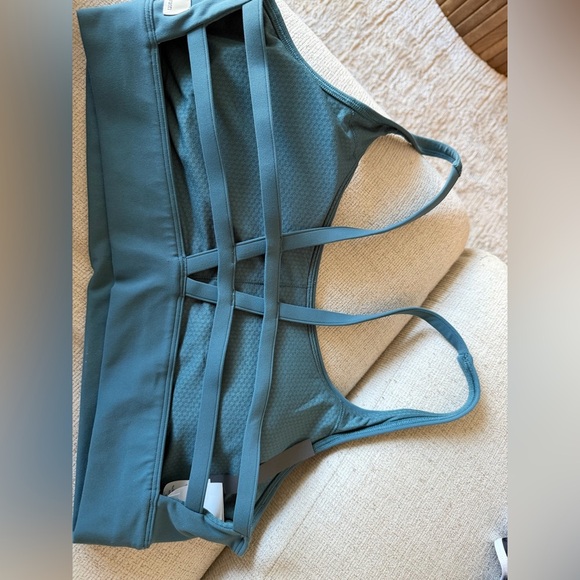 New Vuori Yosemite Bra in Color Tidal - Picture 5 of 5